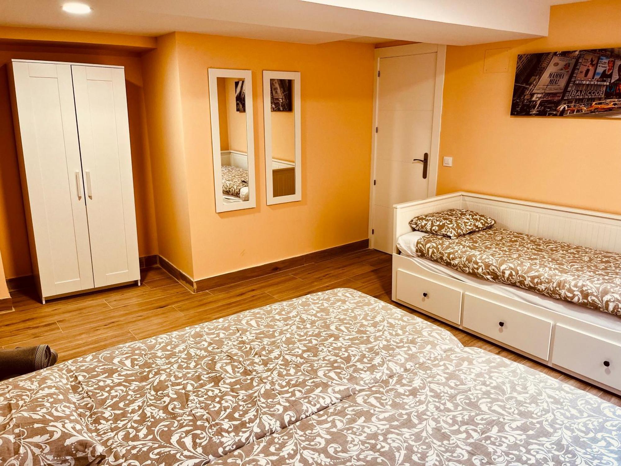 Apartamentos San Nicolas Logroño Kültér fotó